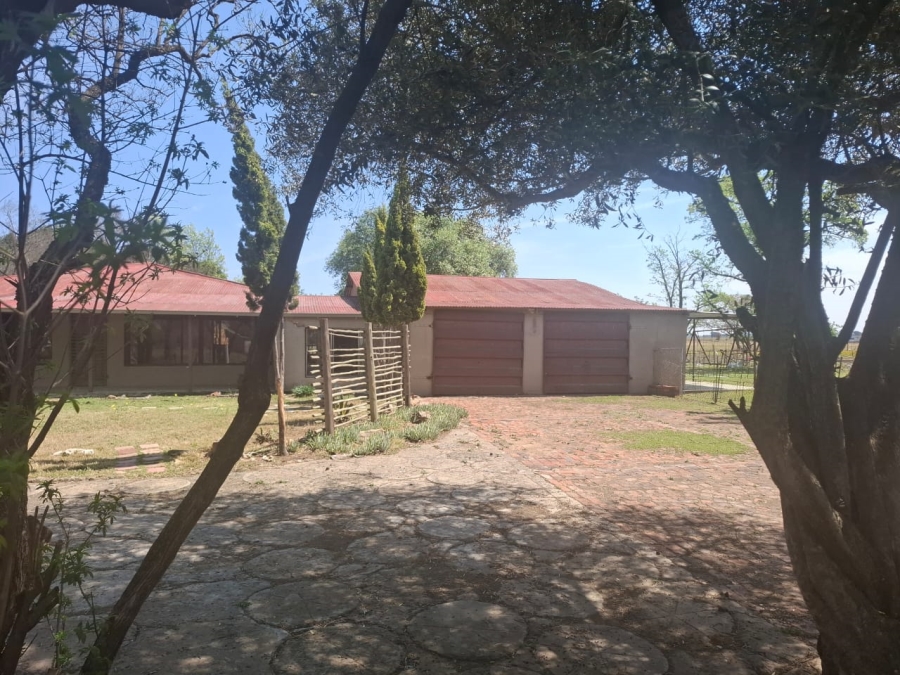 Commercial Property for Sale in Roodewal Free State